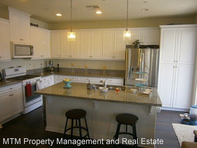 Building Photo - 3 br, 2.5 bath House - 13117 Beacon View Ln