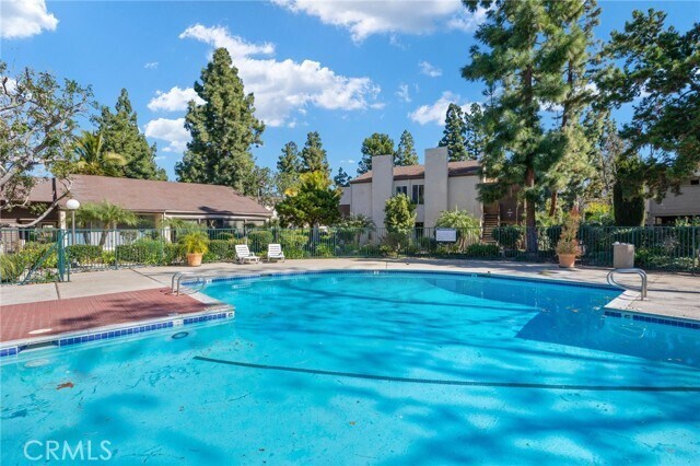 Building Photo - 1360 Cabrillo Park Dr
