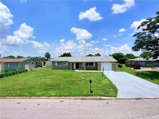 Foto del edificio - 211 S Lake Dr