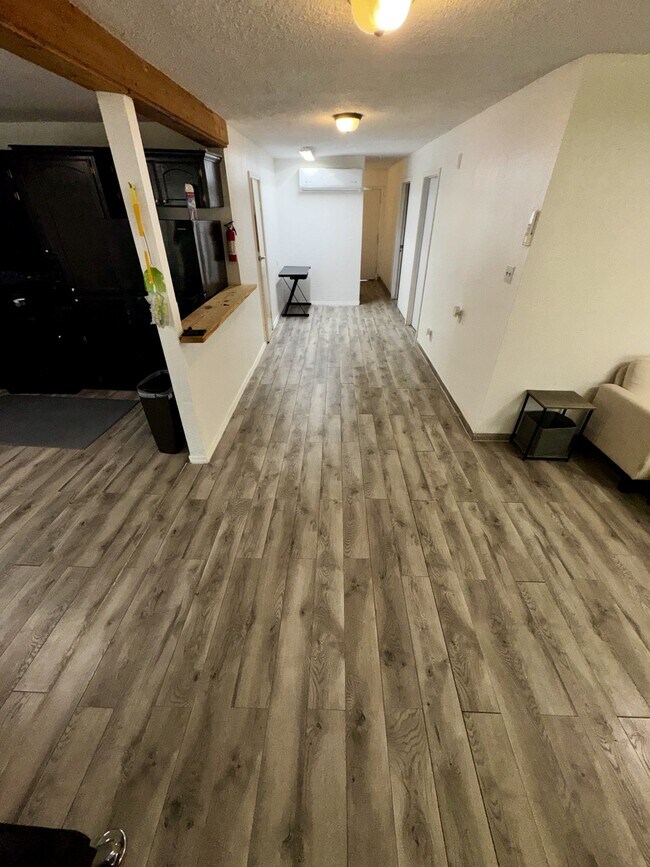 Foto del edificio - 3309 S G Ln
