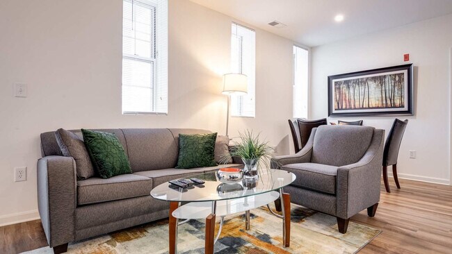 Foto del edificio - 12000 Main Campus Dr