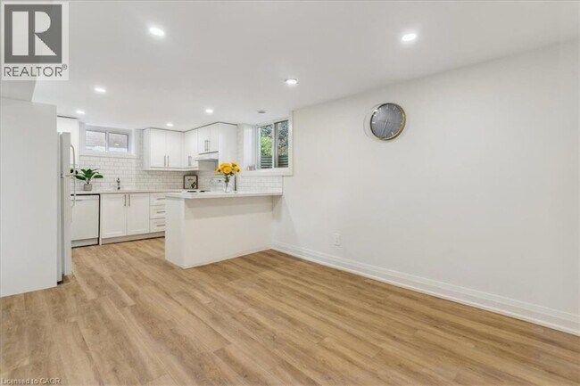 Photo du bâtiment - 129 W 32nd St