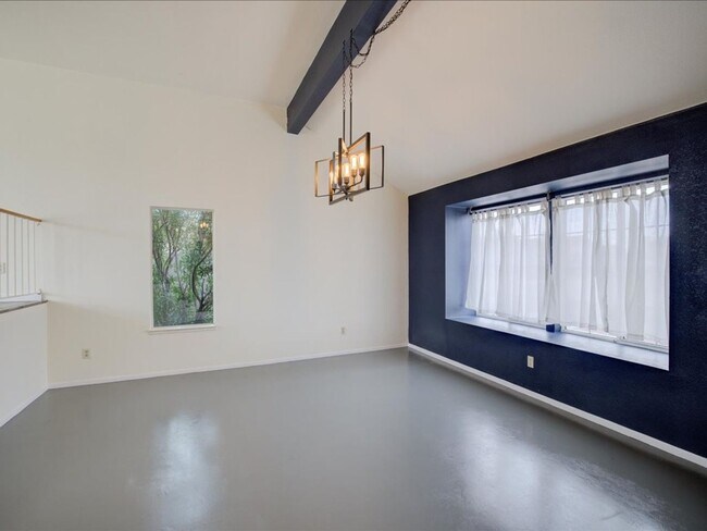 Foto del edificio - RITA RANCH 4bd/3ba with POOL!!