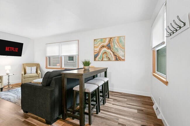 Foto del edificio - 1000 Hickory Hill Dr