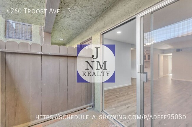 Building Photo - Beautiful 1 Bedroom + 1 Bath + Private Patio