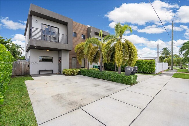 Foto del edificio - 8755 SW 34th St