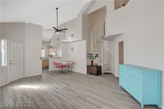 Building Photo - 5125 W Reno Ave