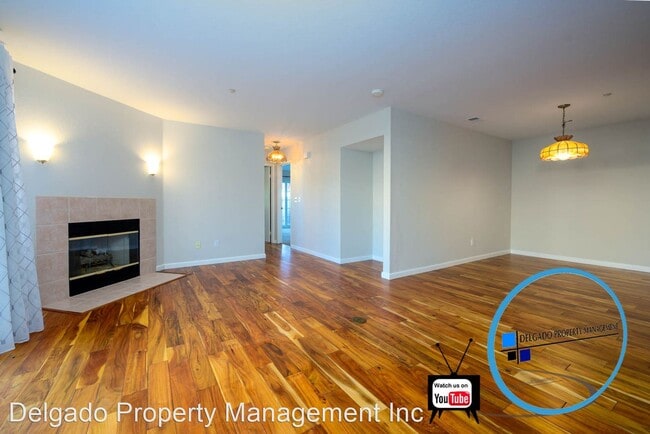 Foto del edificio - 2 br, 2 bath House - 321 Columbia Circle