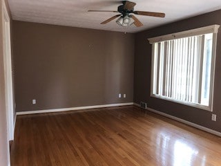 Foto del edificio - 1412 Westwood Ln