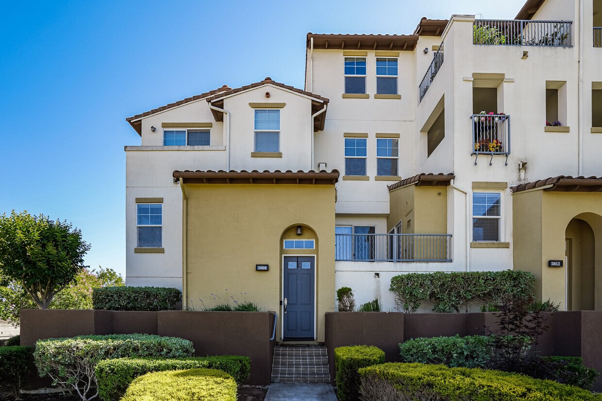 Foto principal - 3606 Finnian Way