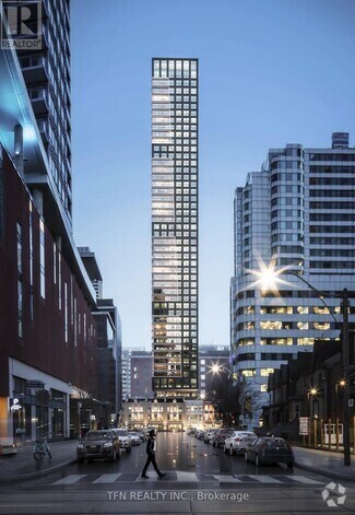 Building Photo - 327-4327 King St W