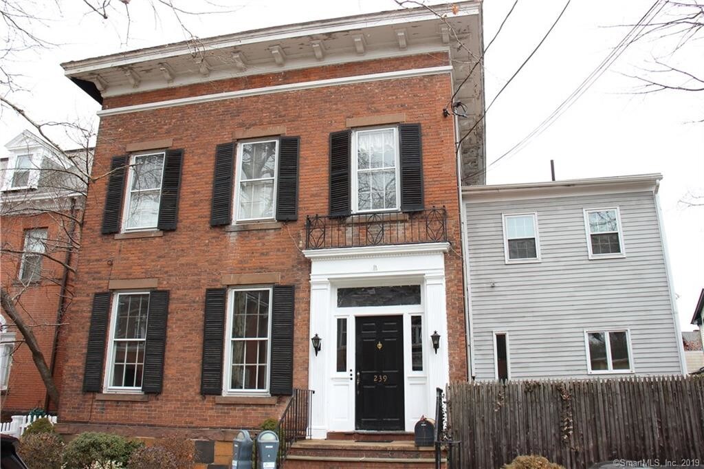 Primary Photo - 239 Bradley St