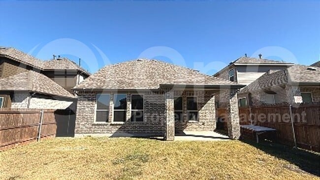 Building Photo - 216 Haystack Dr