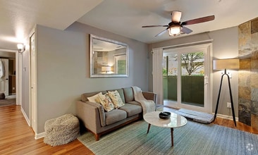 Building Photo - 4654 White Rock Cir