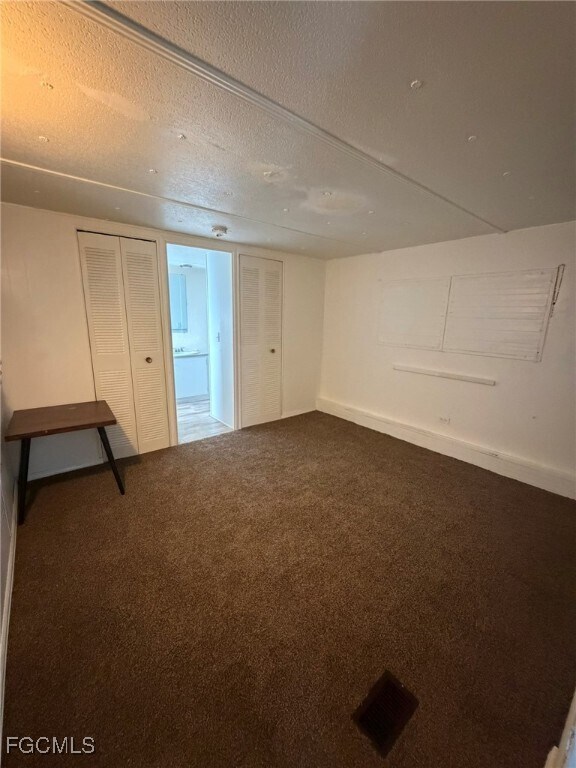 Foto del edificio - 248 Flame Ln