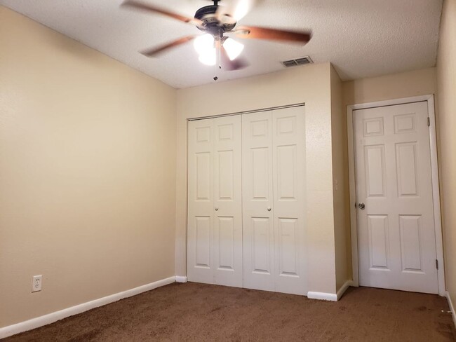Building Photo - 177 Rebecca Ln