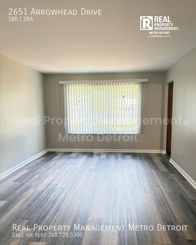 Foto del edificio - 2651 Arrowhead Dr