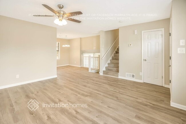 Foto del edificio - 1065 Parkwest Ct