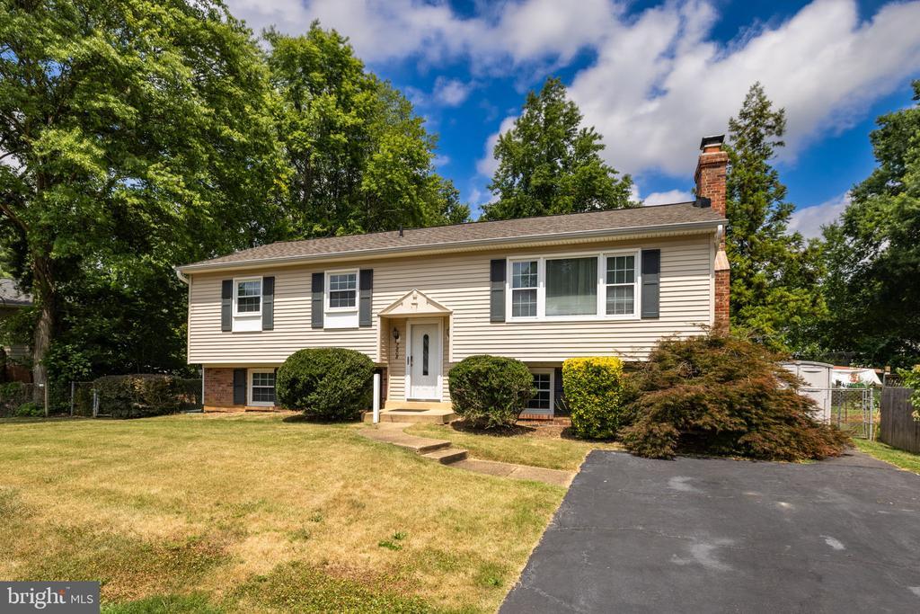 Foto principal - 7808 Suffolk Ct