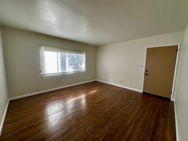 Photo - 1624 Scott Ave (Los Angeles, CA) Apartments