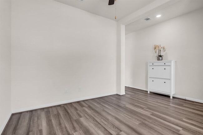 Foto del edificio - 28130 Aspen Horizon Dr