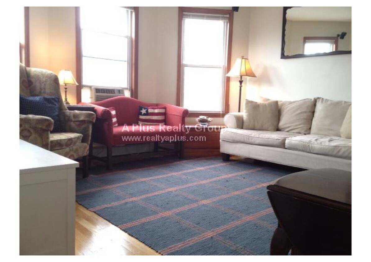 Foto principal - 10 Buckley Ave