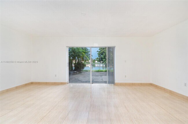 Building Photo - 17756 SW 139th Ct