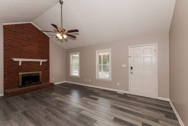 Building Photo - 925 Cameron Ct