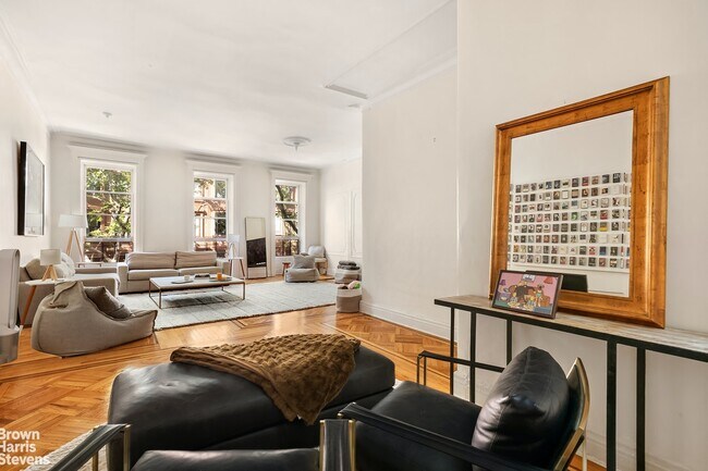 Building Photo - NORTH SLOPE PENTHOUSE