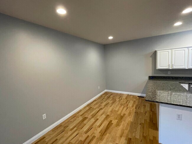 Foto del edificio - 2439 N Stonelake Circle