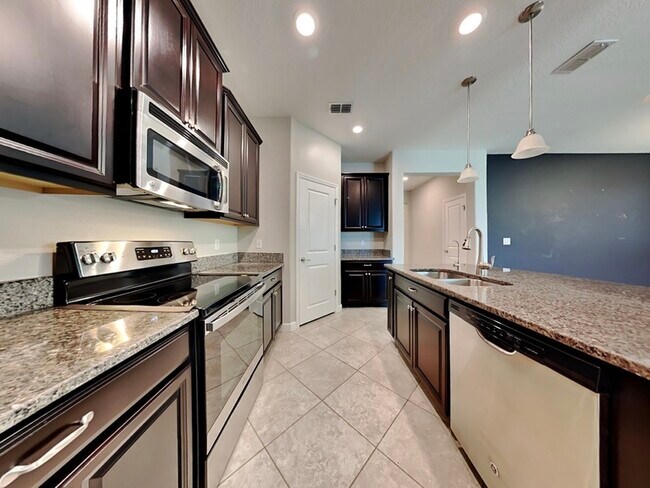 Building Photo - 12310 Ballentrae Forest Dr