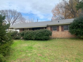 Building Photo - 7209 Gregory St