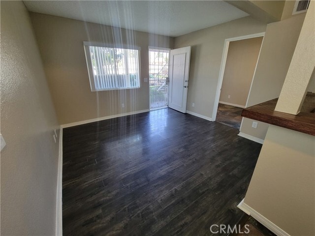 Building Photo - 3640 Oak Creek Dr