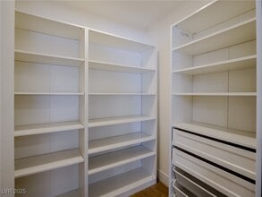 Building Photo - 3012 Bryant Ave