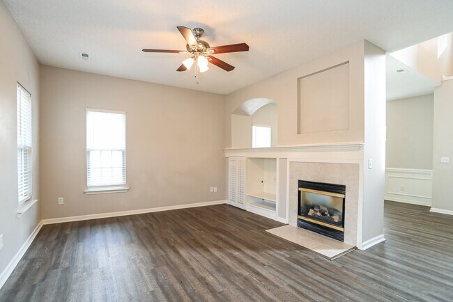 Foto del edificio - 12814 English Walnut Ln