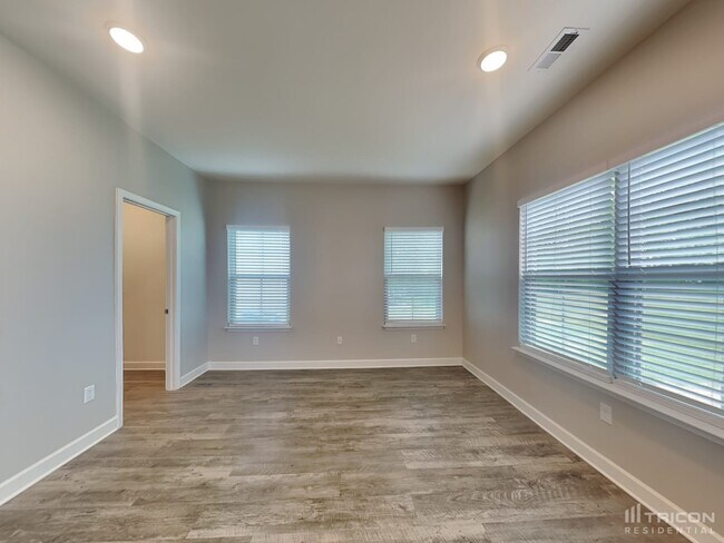 Foto del edificio - 602 Stevens Ct