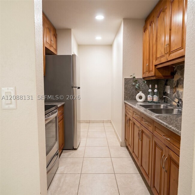 Foto del edificio - 7238 SW 94th Pl