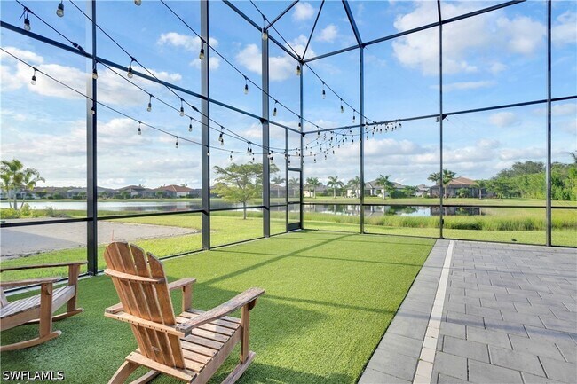 Building Photo - 11884 Boxelder Way
