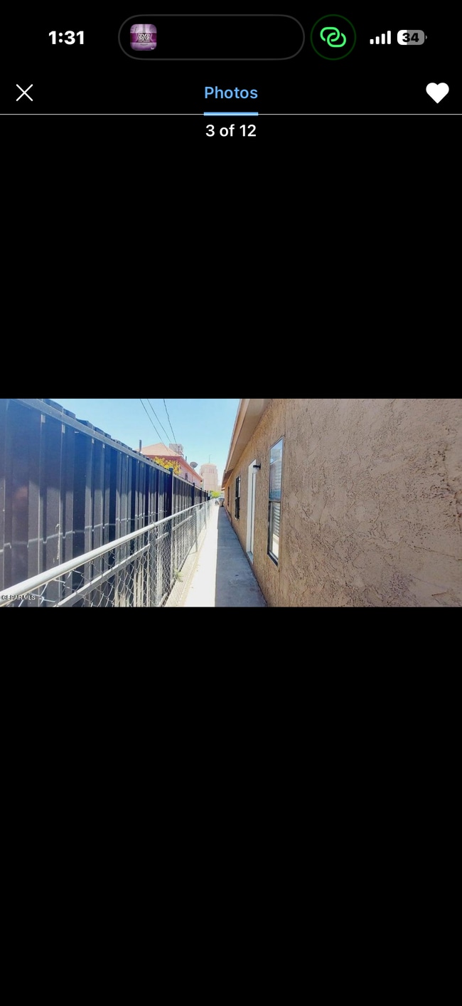 Building Photo - 1305 E San Antonio Ave