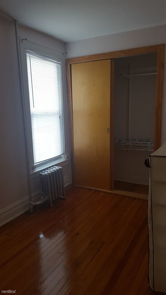 Building Photo - 2553 46th St