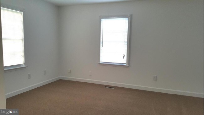 Foto del edificio - 9566 Covington Pl