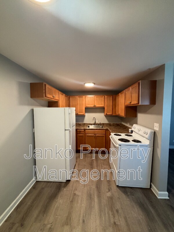 Foto del edificio - 2113 W 119th St
