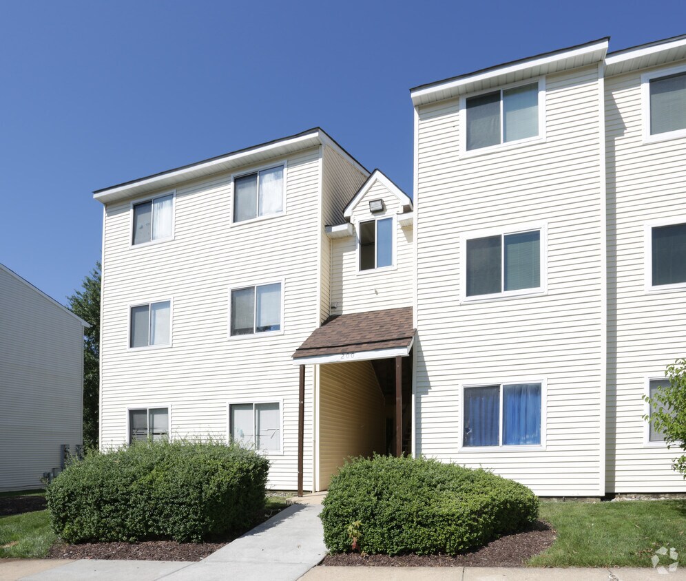 Elms Apartments Apartments 2202 London Way Newark DE Apartments com Elms Apartments Apartments 2202 London Way Newark DE Apartments com