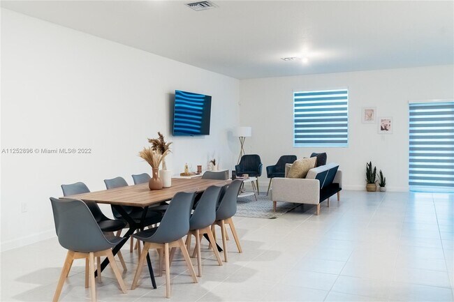 Foto del edificio - 13623 SW 184th St