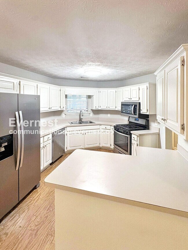 Foto del edificio - 265 Lazy Hollow Ln