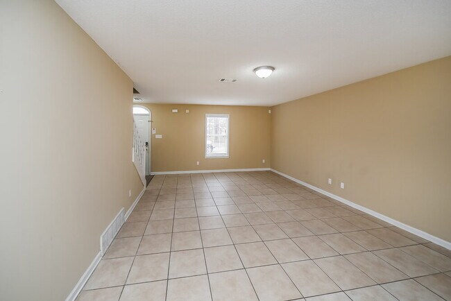 Foto del edificio - 8328 Branchwood Ln