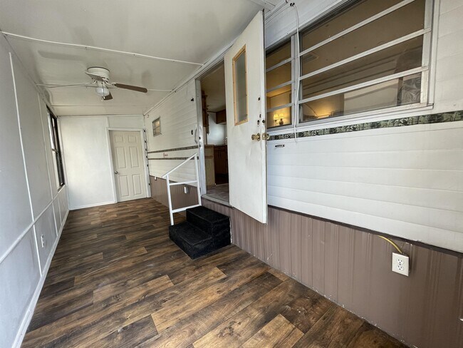 Foto del edificio - 30346 FL-78