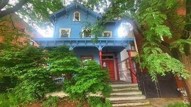Building Photo - 216 Church St