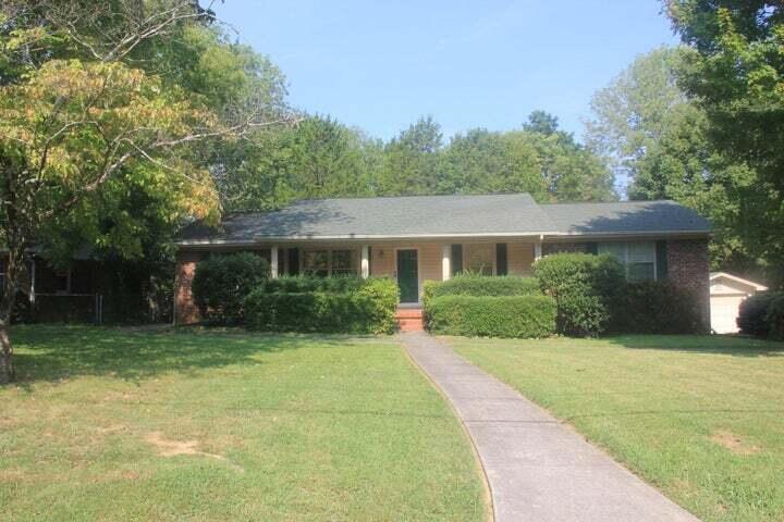 Foto principal - 3009 Oakland Dr NW