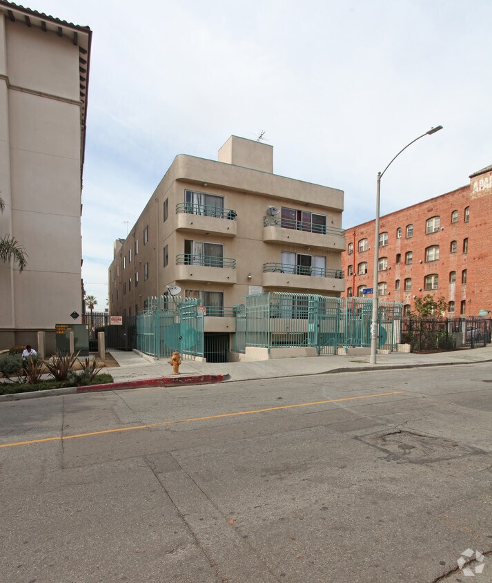 Foto del edificio - Madison on 5th LLC